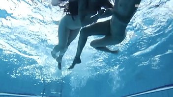Preview 3 of Sanilayl Xnxx Vidio - Clara Umora and Bajankina horny underwater lesbians