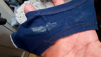 Preview 3 of Xarabsex Com - Smelling sister in law&#039_s panties