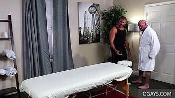 Preview 1 of Siri Fan Club - Massage session turns into gay romp