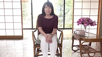 Preview 3 of Little Onion Booty - 初撮り人妻ドキュメント　高村友佳子