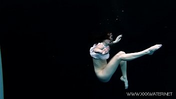 Preview 2 of Mom Reda - Andrejka swims naked in the pool