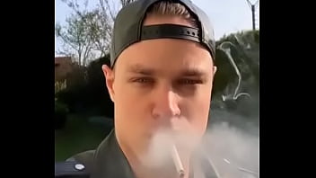 Preview 3 of Ig207 Sql - Man smoking fetish IV - marombagay.net