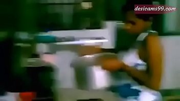 Preview 1 of Moti Gand Wali - Indian Sex Couple Hardcore In Kitchen