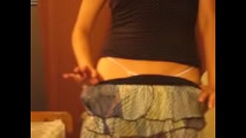 Preview 3 of Nighty Wear Aunty - Colombianita-1980 mi primer v&iacute_deo:bailando en minifalda y ense&ntilde_ando la tanga
