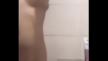 Preview 3 of Alia Butte Xxx - Hot Asian girl bathing on camera