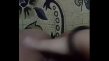 Preview 3 of Nice Pinay Girls Rape - Minha amiga me mandou mais um v&iacute_deo e corno nem desconfia. kkkk