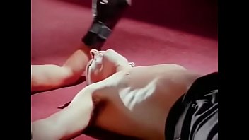 Preview 1 of Black Cockbsex - SEDUZIDOS PELO JOGO (1995)