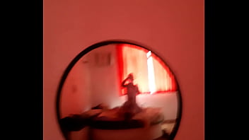 Preview 2 of Xxnxx Yang - Sentando gostoso no pauzao do pedreiro de Sepetiba