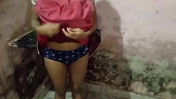Preview 1 of Standing Handjob While Kissing - लड़की की गांड की पहली बार चुदाई