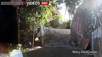 Preview 1 of Wife Fuck Stranger In Restaurant - N&Atilde_O AGUENTEI E RESOLVI ME MASTURBAR EM UMA PRA&Ccedil_A E NO FIM ACABEI GANHANDO UMA GOZADA BEM FARTA NA CARA - LIU GANG - MARY REDQUEEN: