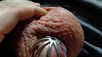 Preview 3 of Play Ground Sex Videos - A very leaky cage puppy