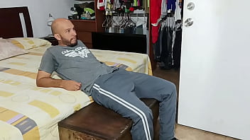 Preview 1 of Jisel Lynn Indian - alone in the room and my stepsister wants to fuck me - Porn in Spanish.