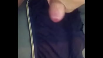 Preview 2 of Merits The Meaty - Cruzeirense batendo punheta e gozando muito