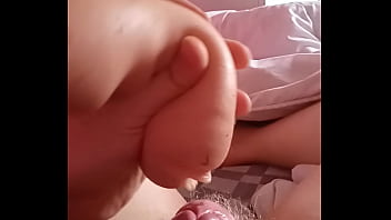Preview 2 of Making Kiss - Virgin boy jerking small cock