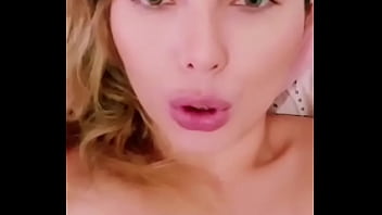 Preview 3 of Kat Gape - Solteira e querendo mamar... me segue em @bolivianamimi... instagram @boliviana.mimioficial ... t. @boliviana.mimi ... twitter @squirtbabymimi .... youtube: mimi boliviana