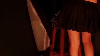 Preview 1 of Taylor Qinn - DEMONIQUE SEDUZ JULLY DELARGE COM DAN&Ccedil_A IRRESIST&Iacute_VEL E AS DUAS PARTEM PARA A SIRIRICA