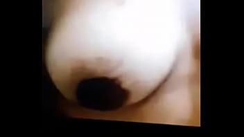 Preview 1 of Meea Halifa - Sabrosas tetas