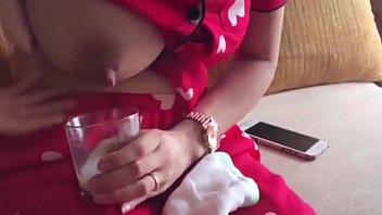 Preview 3 of Sroiy Xxx - gái xinh vắt sữa nhìn là xu&acirc_́t tinh trùng