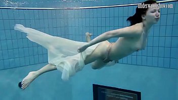 Preview 4 of Esposa Timida Compartida - Dark haired teen Andrea floating with hottest ass