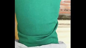 Preview 3 of Txxx Video Mp4 - ALUMNOS de OAXACA COGEN de R&Aacute_PIDO en la ESCUELA y CASI los DESCUBREN a MEDIO PALO!! SEXO PUBLICO! MEXICANAS Putas!!