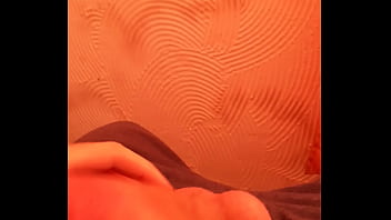 Preview 3 of Gay Man Cunt - Batendo punheta para a gostosa da minha prima