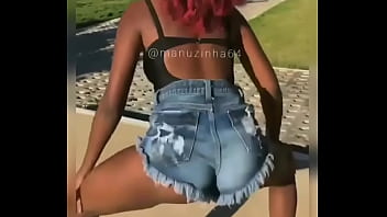 Preview 2 of Bezzzr Videos - Imagina essa safada sentando para voc&ecirc_