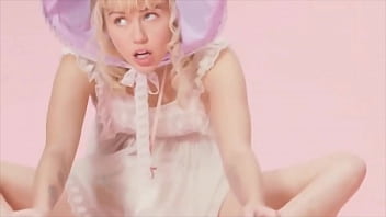Preview 3 of Sparm Xxn - Mileys Cute Soles