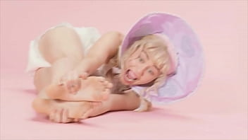 Preview 4 of Sparm Xxn - Mileys Cute Soles