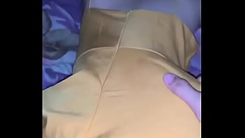 Preview 3 of Lesbian Hindi - Sinh vi&ecirc_n l&agrave_m th&ecirc_m,  bị anh chủ gạ địt