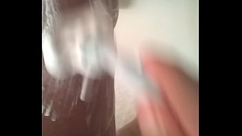 Preview 4 of Thirty First - Shaving my legs