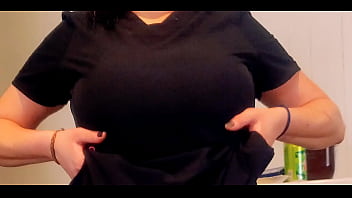 Preview 1 of Bangla Naika Rep - My GF titty drop 3