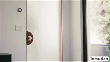 Preview 1 of Medicos Gays - Dude fucks her lovers Stepsister TS Foxxy