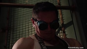Preview 1 of Hot Khong Che - Tradesman fucks deep throat brunette