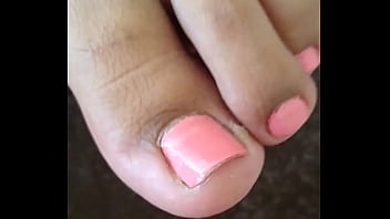 Preview 1 of Anilos Solo Milf - Semen en sus ricos pies