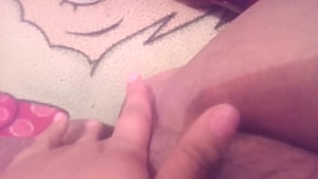 Preview 2 of Squad Sleepovers 3 - Mi novia se toca rico