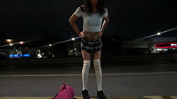 Preview 2 of Full Xx Video In Mom - Trapito en calzones en la ciudad