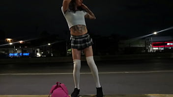 Preview 4 of Full Xx Video In Mom - Trapito en calzones en la ciudad