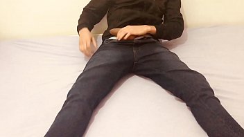 Preview 1 of Aunny Xxx Bf - Peguei novinho famoso gozou gostoso