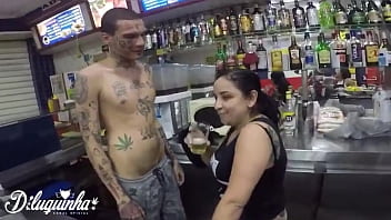 Preview 3 of Kocam Anal - Ela foi pro bar sem calcinha na inten&ccedil_&atilde_o de dar