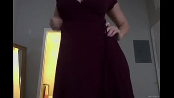 Preview 1 of Karina Mia Sex - My first strip-tease