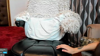 Preview 2 of Bipi Video Full Hd 2012 - hotfallingdevil on Chaturbate 4