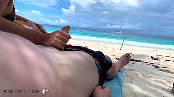 Preview 2 of Hindi Chut Vedio - wild dick ride on public dream beach - projectfundiary