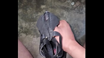 Preview 4 of Father Fucking Daughter Xxxvideo - Penetro mis tacones hasta venirme