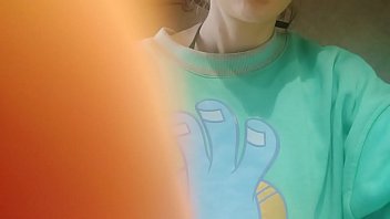 Preview 4 of Mom And Son Ternig Xnxx Video Hd - spying on in the bathroom is not allowed,  i know. But it&#039_s wonderful to hear her fart