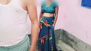 Preview 1 of Brother Fuk Sister In Travel - bhabhi ne gand marwa devar gand six Hard Six Videos of the Village in Hindi Village desi aunty got fucked