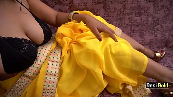 Preview 2 of Teen Xxx Hard - Hot Indian Bhabhi Big Boobs Sex Video