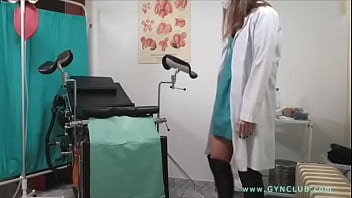 Preview 3 of Nak Melancap - nurse masturbates