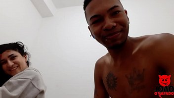 Preview 1 of Sekretarity - Ela n&atilde_o quis transar s&oacute_ quis tomar banho * Joao O Safado | Sumaya Ganesha *
