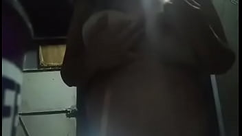 Preview 2 of Brazeer Mom Step - Mi amiga la gordita me ense&ntilde_a sus tetas