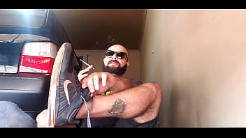 Preview 2 of Sunny Leon Hot Porn Xxnx - Fumando e mostrando os pes